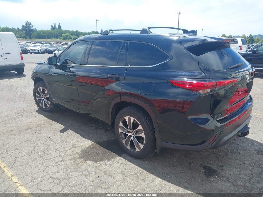 5TDGBRCH7MS063047 2021 TOYOTA HIGHLANDER photo no. 3