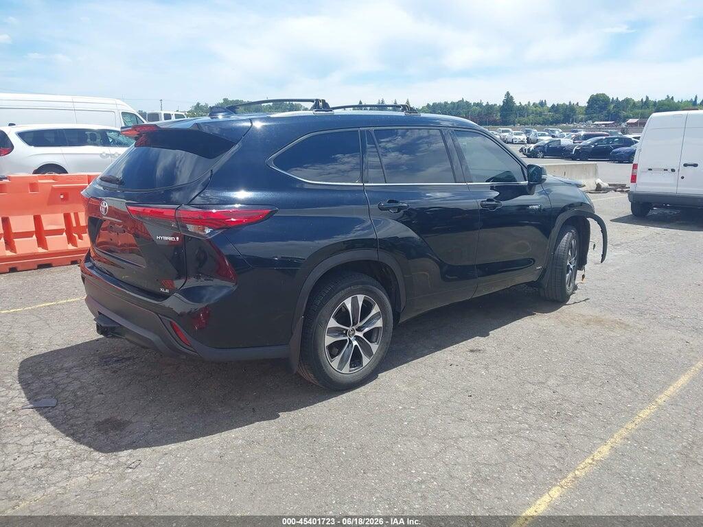 5TDGBRCH7MS063047 2021 TOYOTA HIGHLANDER photo no. 4