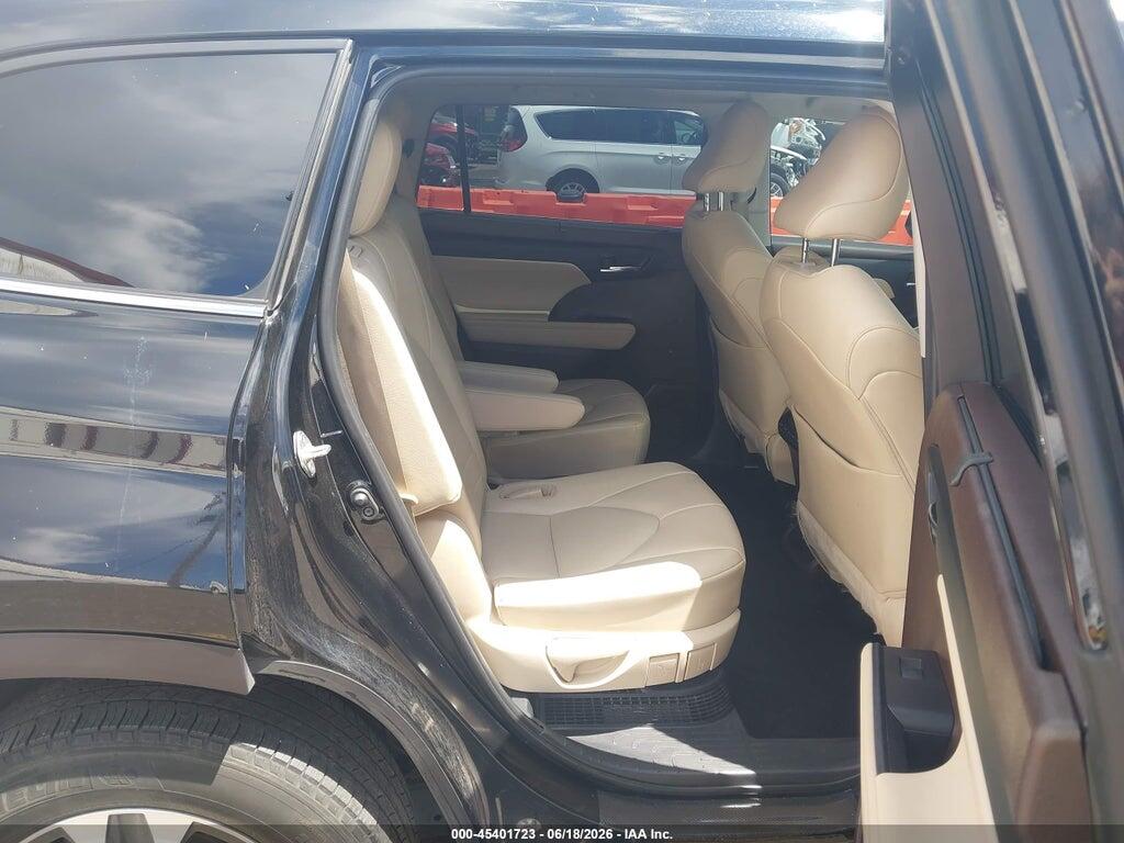 5TDGBRCH7MS063047 2021 TOYOTA HIGHLANDER photo no. 8