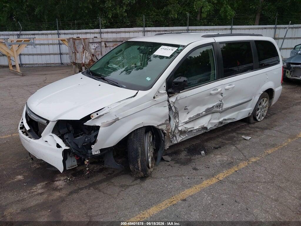 2C4RC1BG9FR587683 2015 CHRYSLER TOWN & COUNTRY photo no. 2