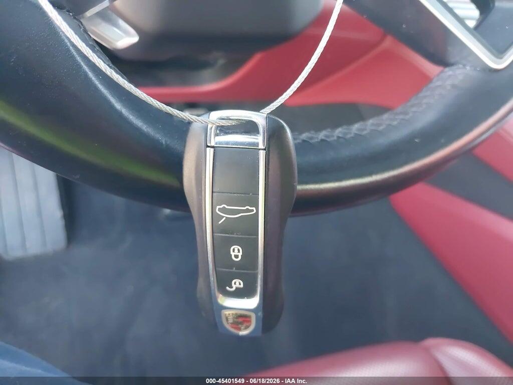 WP0AB2A72HL122987 2017 PORSCHE PANAMERA photo no. 11