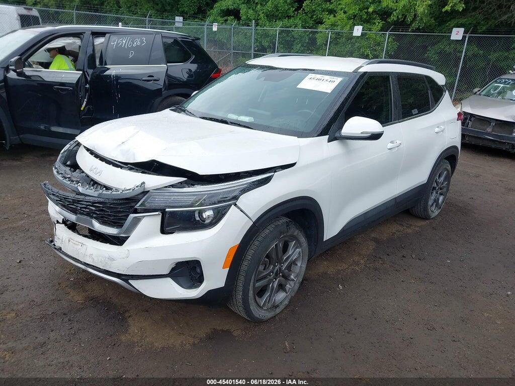KNDEU2AA1P7447323 2023 KIA SELTOS photo no. 2