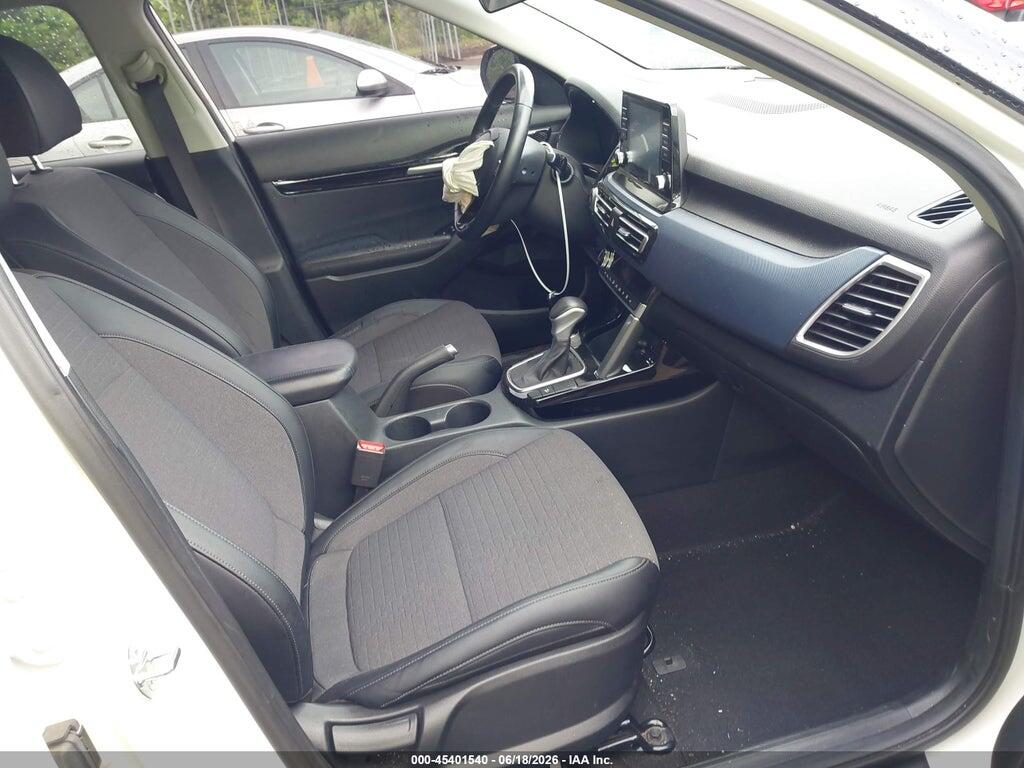 KNDEU2AA1P7447323 2023 KIA SELTOS photo no. 5