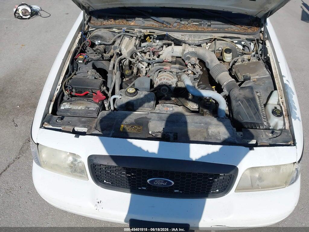 2FAFP71V28X101102 2008 FORD CROWN VICTORIA photo no. 10