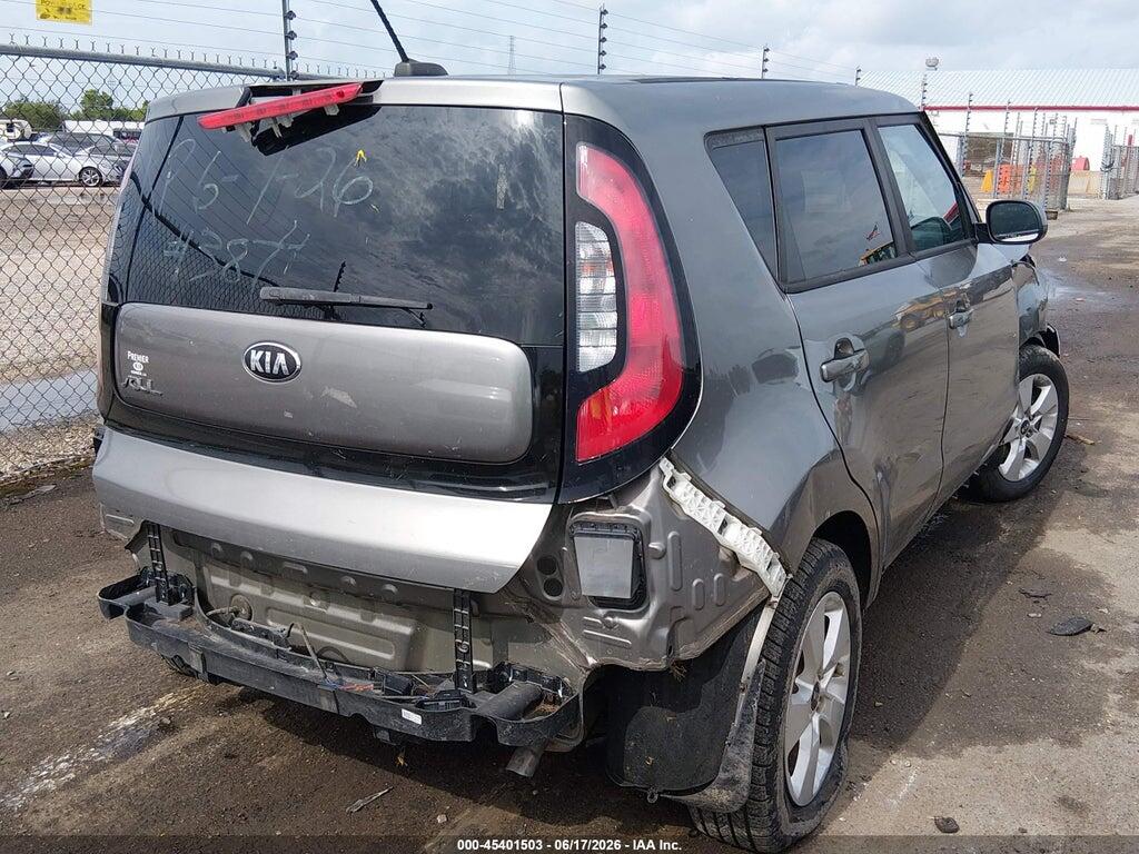 KNDJN2A29J7543874 2018 KIA SOUL photo no. 4