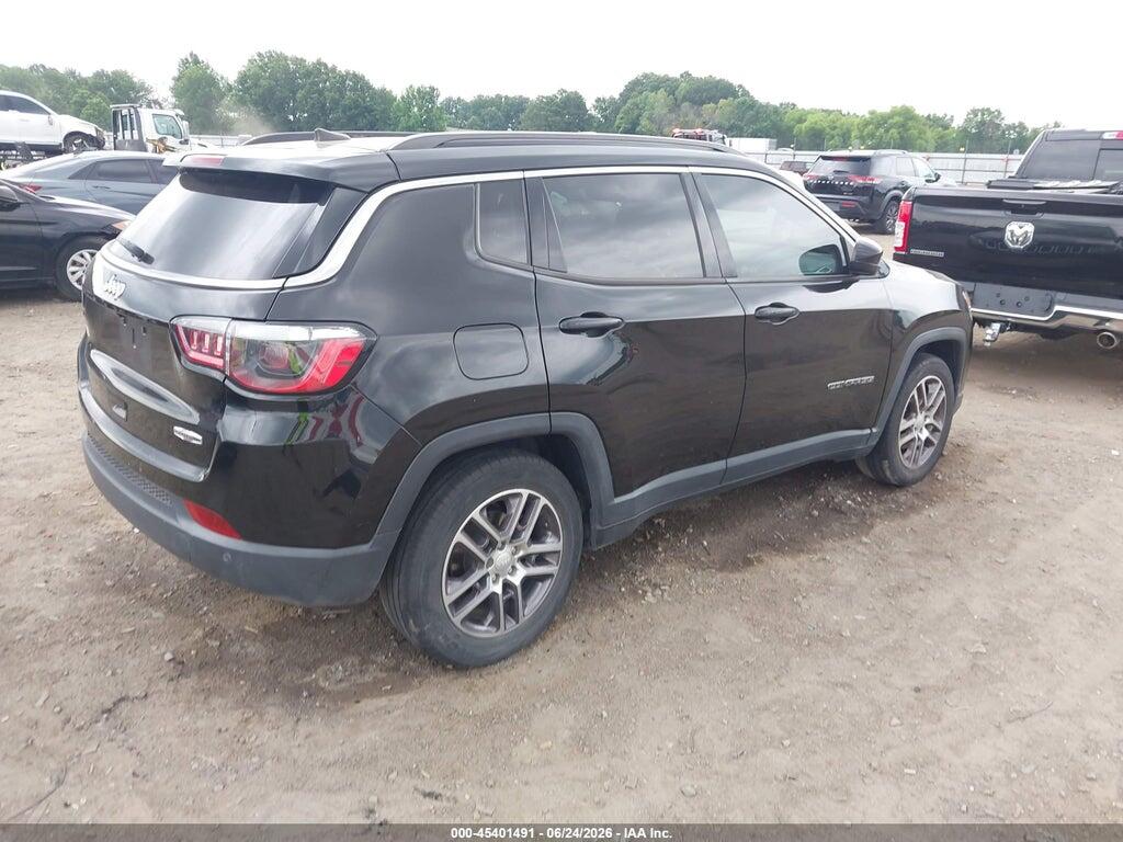3C4NJCBB7LT258929 2020 JEEP COMPASS photo no. 4