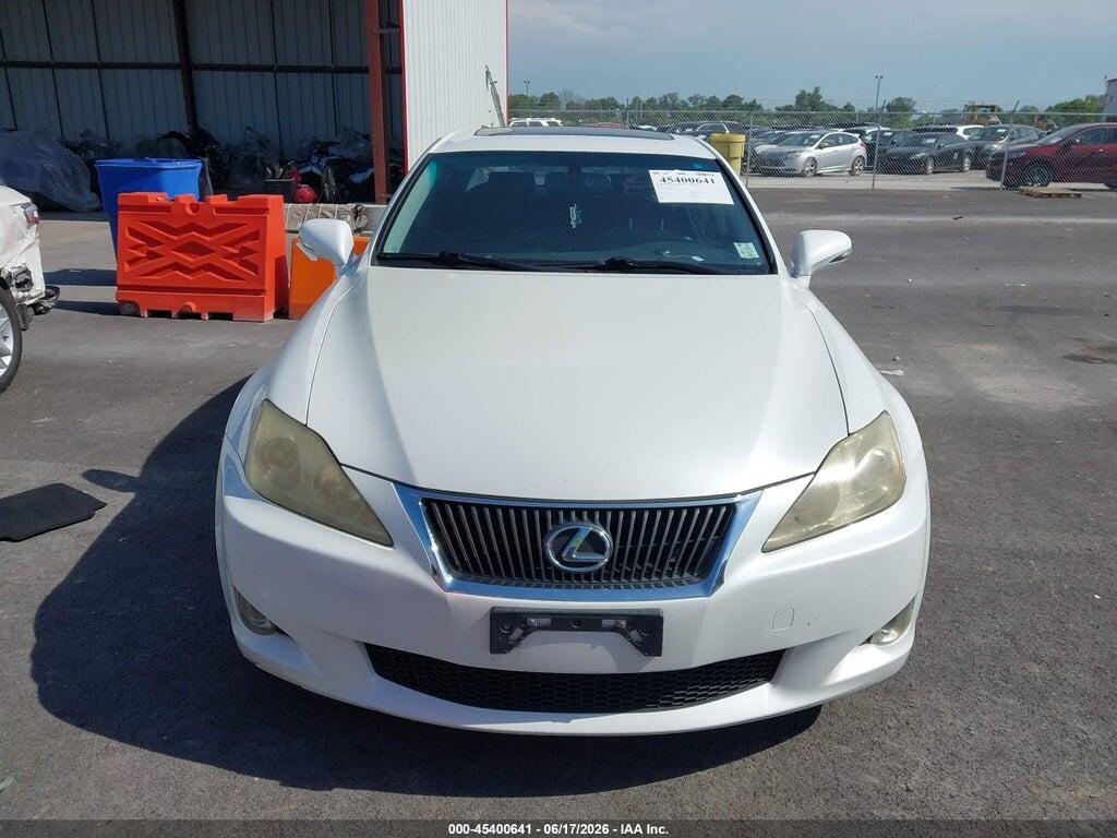 JTHCF5C20A2032697 2010 LEXUS IS 250 photo no. 12