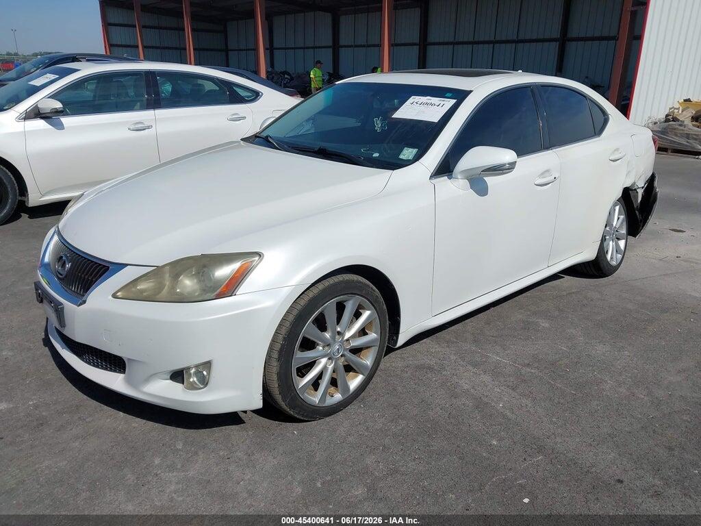 JTHCF5C20A2032697 2010 LEXUS IS 250 photo no. 2