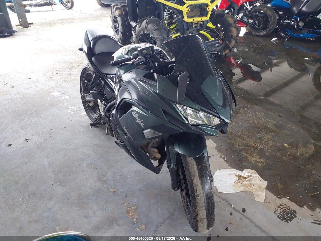 ML5EXEP16SDAF6185 2025 KAWASAKI EX650 photo no. 1