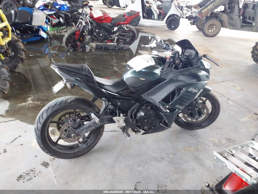 ML5EXEP16SDAF6185 2025 KAWASAKI EX650 photo no. 12