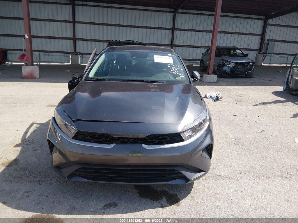 3KPF24AD9PE586776 2023 KIA FORTE photo no. 12