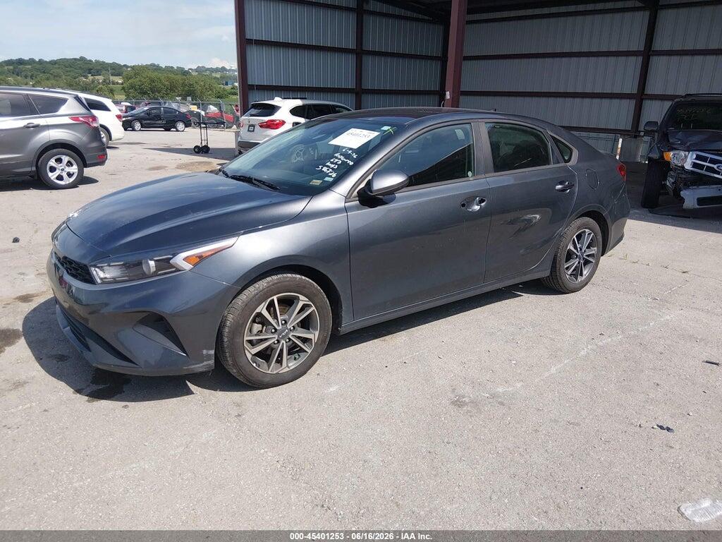 3KPF24AD9PE586776 2023 KIA FORTE photo no. 2