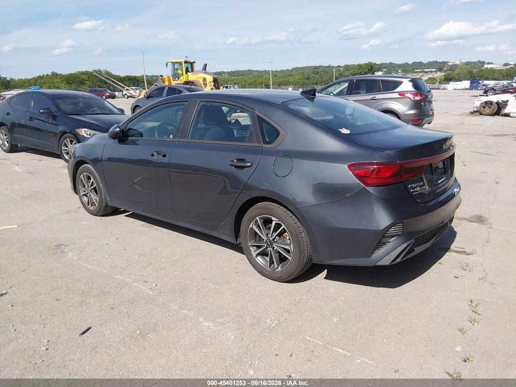 3KPF24AD9PE586776 2023 KIA FORTE photo no. 3