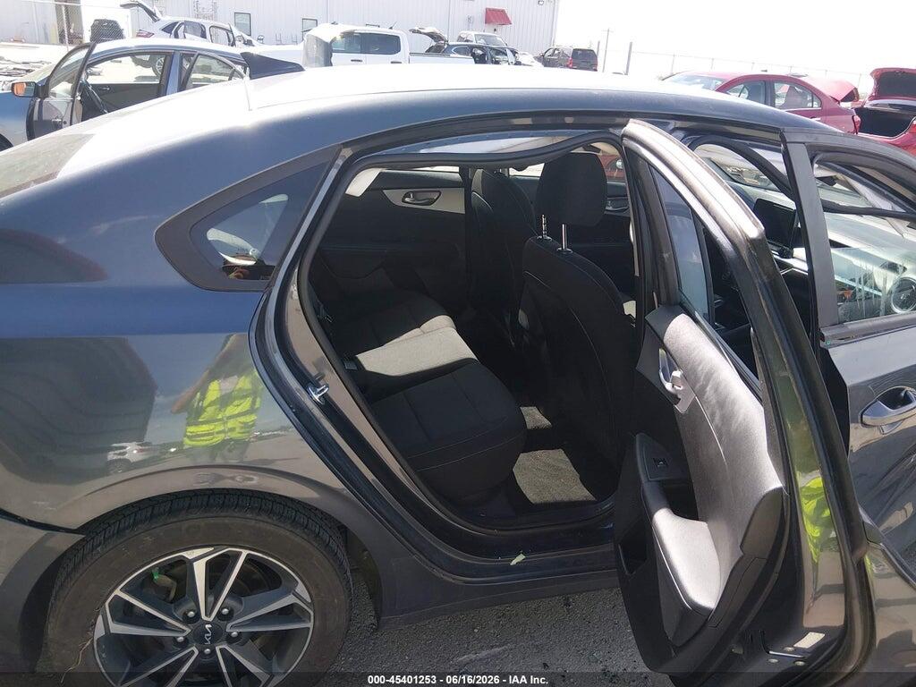3KPF24AD9PE586776 2023 KIA FORTE photo no. 8