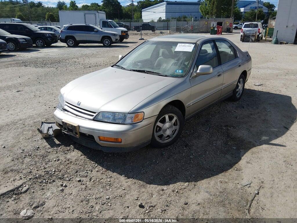 1HGCD565XSA146423 1995 HONDA ACCORD photo no. 2