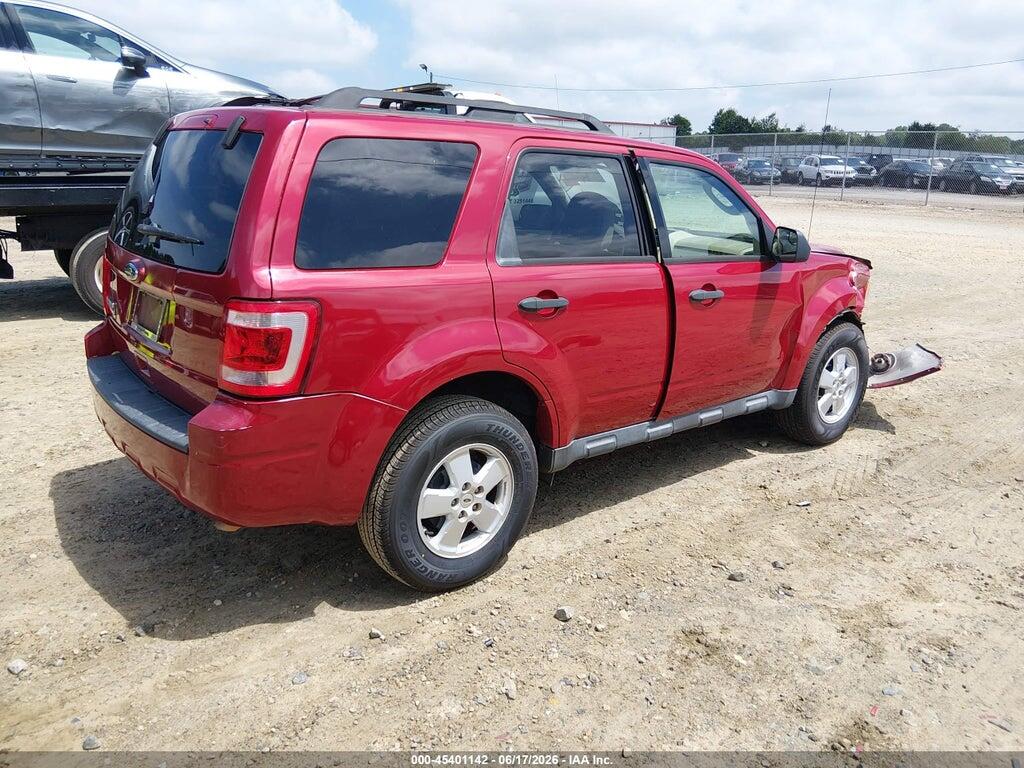 1FMCU0D75BKA66068 2011 FORD ESCAPE photo no. 4