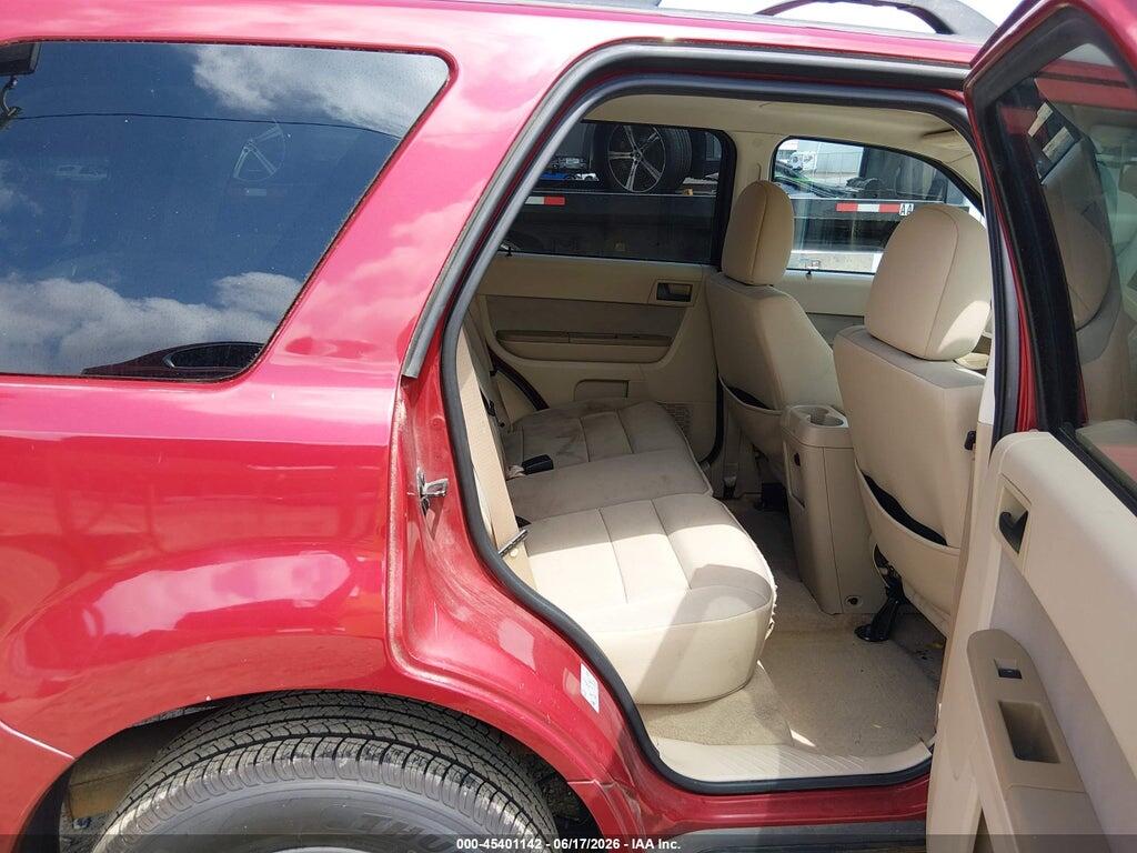 1FMCU0D75BKA66068 2011 FORD ESCAPE photo no. 8