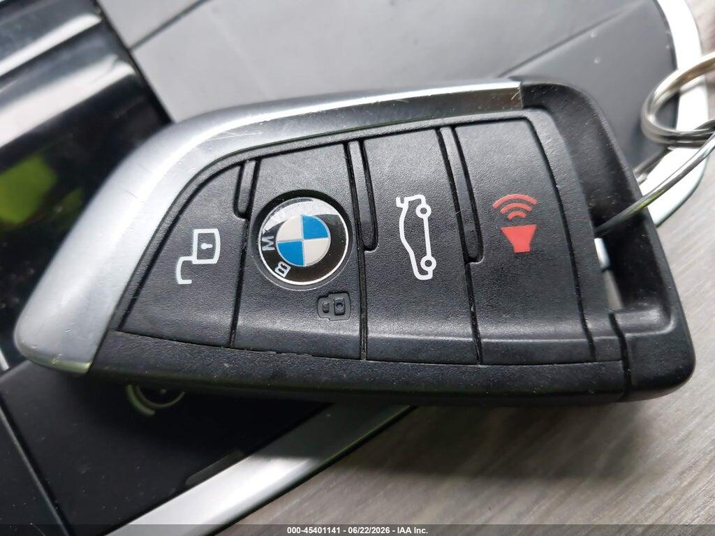 3MW89CW09S8F07440 2025 BMW 330I photo no. 11