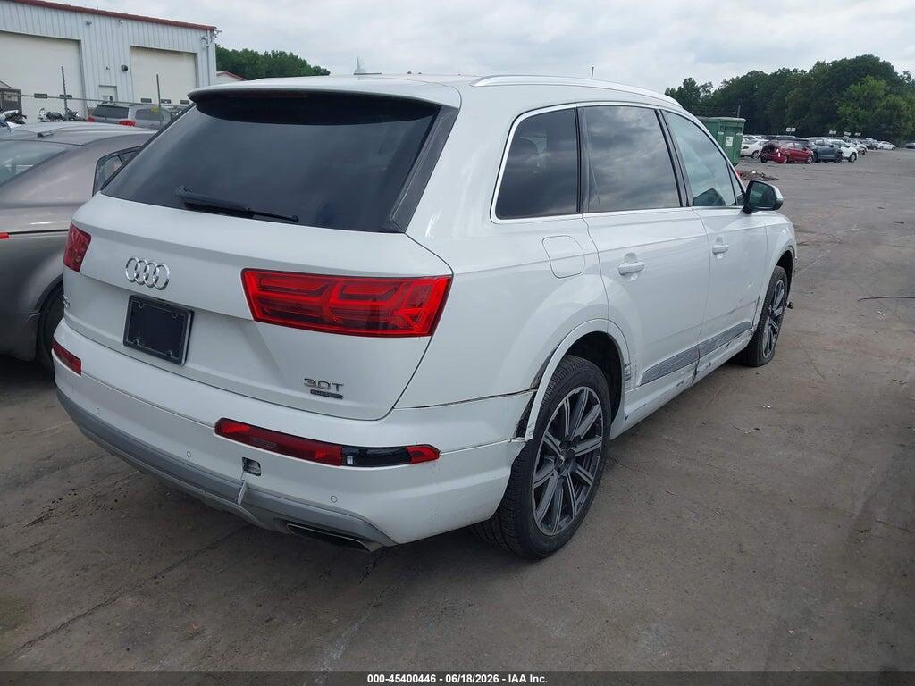 WA1LAAF71HD016260 2017 AUDI Q7 photo no. 4