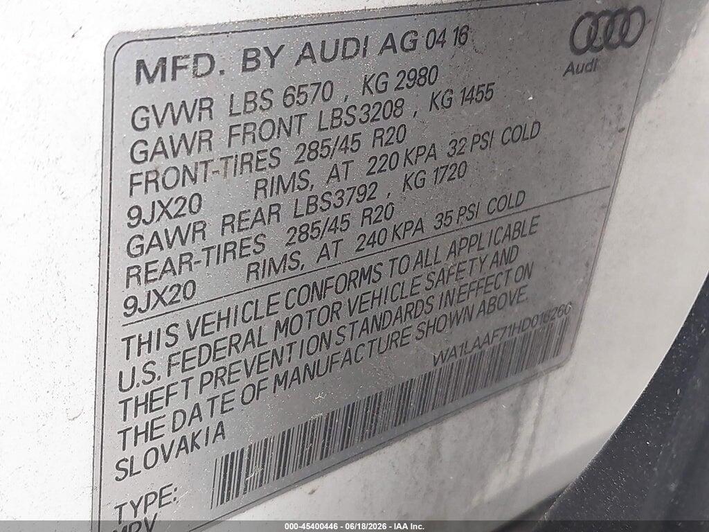WA1LAAF71HD016260 2017 AUDI Q7 photo no. 9