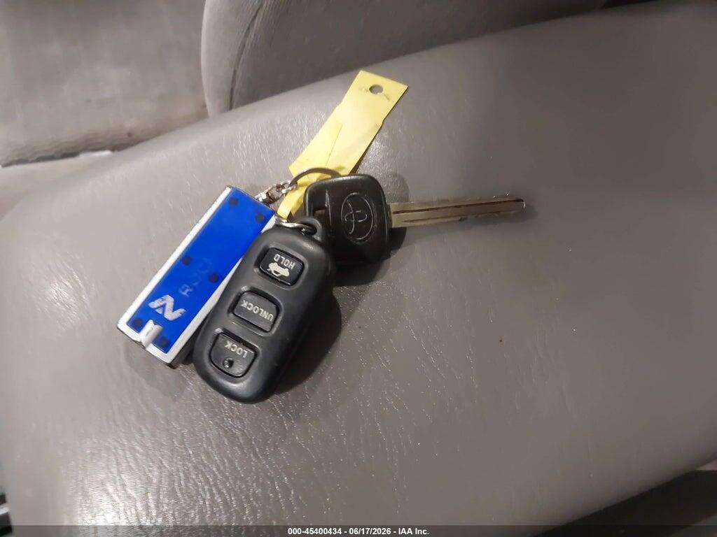 4T1BE32K05U018844 2005 TOYOTA CAMRY photo no. 11