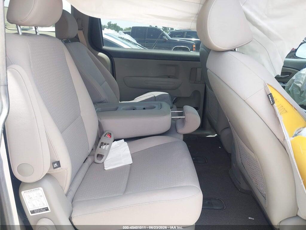 KNDMB5C13J6379183 2018 KIA SEDONA photo no. 8