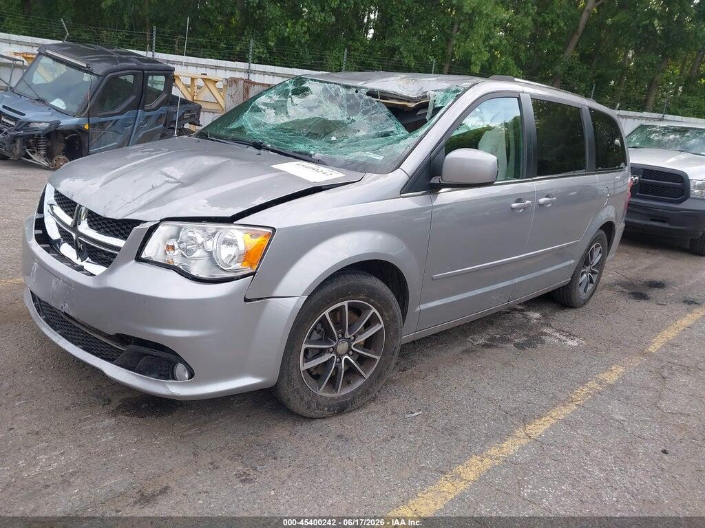 2C4RDGCG7HR674158 2017 DODGE GRAND CARAVAN photo no. 2