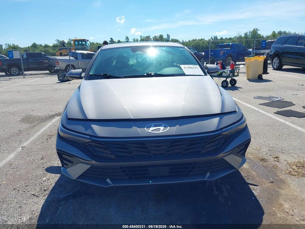 KMHLS4DG2RU717507 2024 HYUNDAI ELANTRA photo no. 12