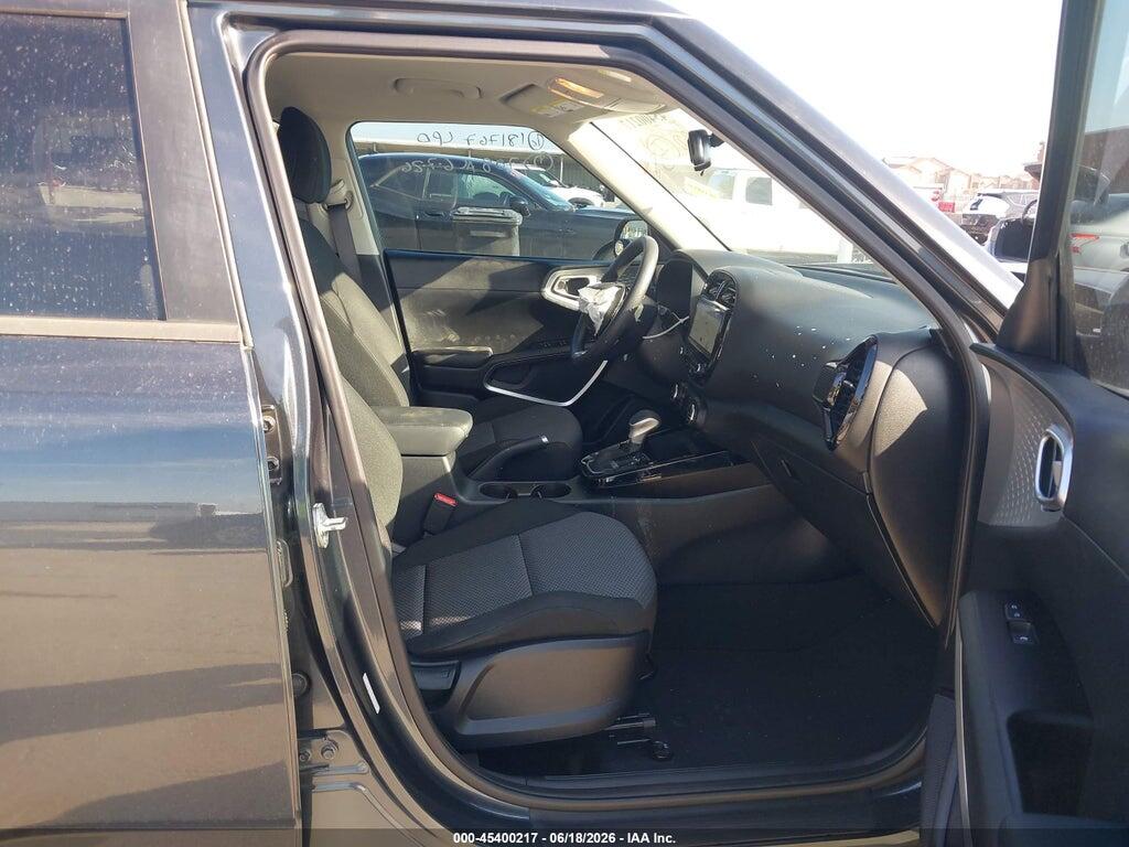 KNDJ23AU2P7190614 2023 KIA SOUL photo no. 5