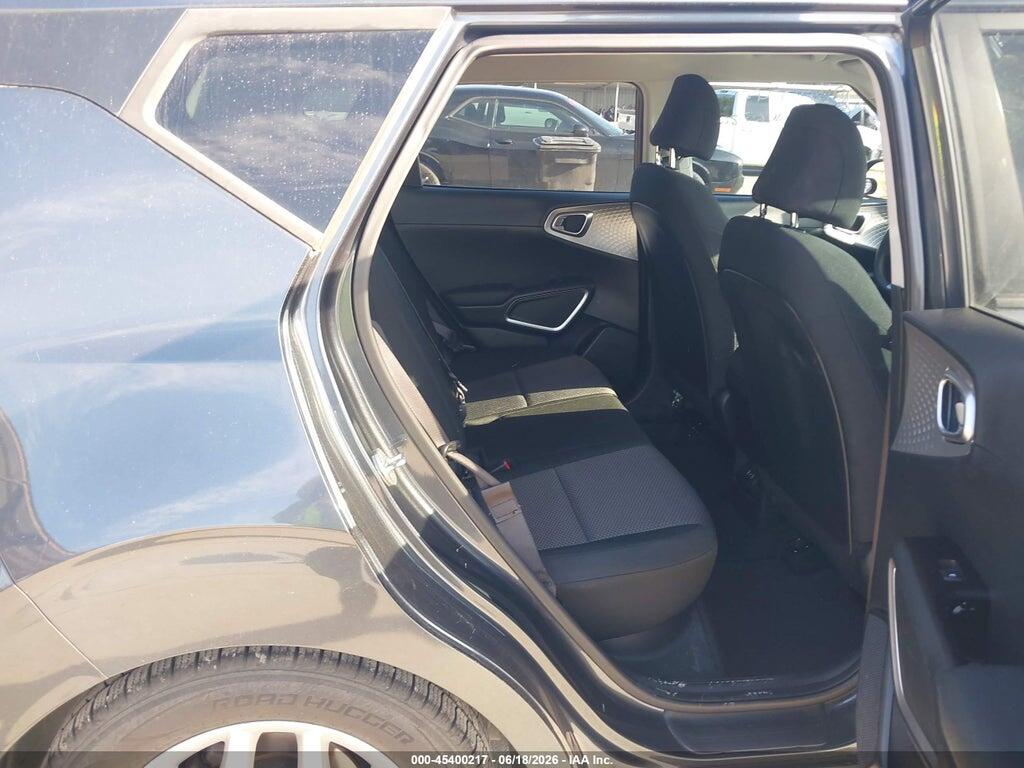 KNDJ23AU2P7190614 2023 KIA SOUL photo no. 8