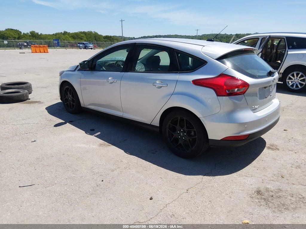 1FADP3K22GL326006 2016 FORD FOCUS photo no. 3