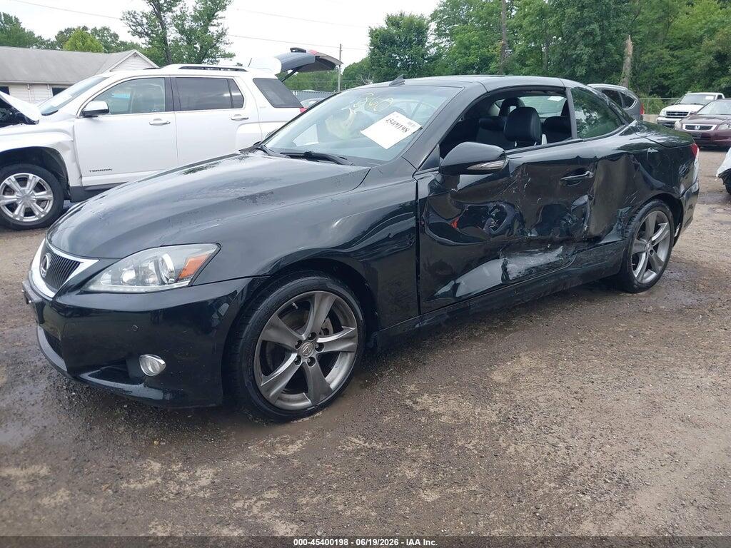 JTHFF2C24F2532297 2015 LEXUS IS 250C photo no. 2