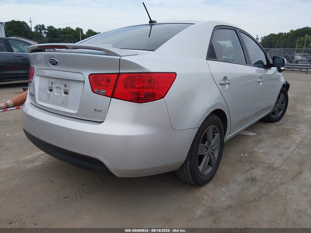 KNAFU4A21A5302288 2010 KIA FORTE photo no. 4