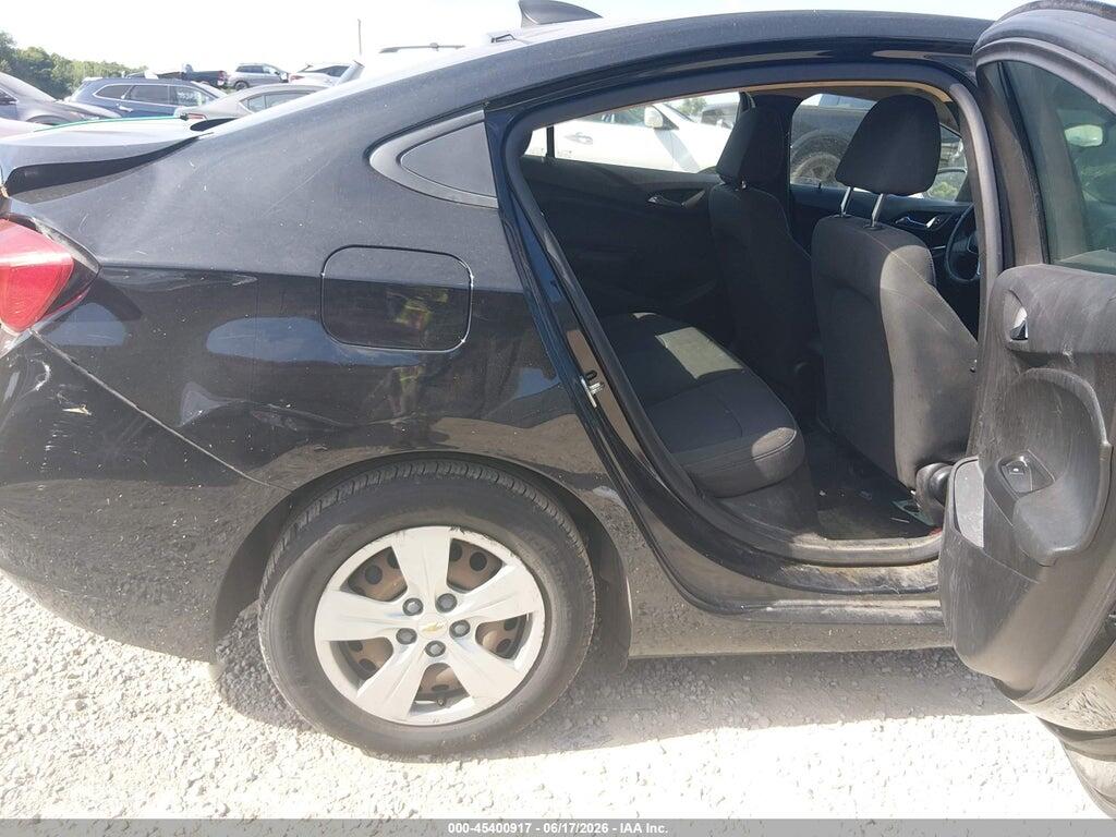 1G1BC5SM8J7122829 2018 CHEVROLET CRUZE photo no. 8