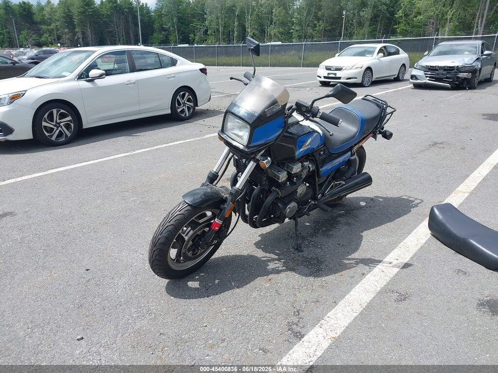 JH2RC2000EM006267 1984 HONDA CB700 photo no. 2
