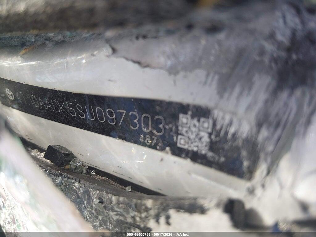 4T1DAACK5SU097303 2025 TOYOTA CAMRY photo no. 9