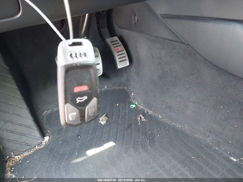 WAULMAF44JA077917 2018 AUDI A4 photo no. 11
