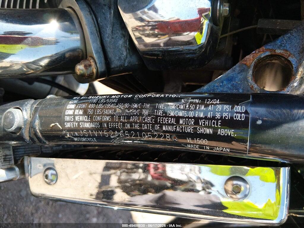 JS1VY52A652105228 2005 SUZUKI C90 photo no. 10