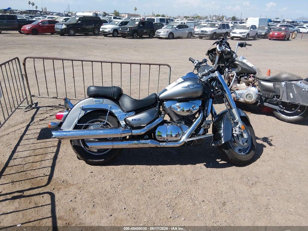JS1VY52A652105228 2005 SUZUKI C90 photo no. 11