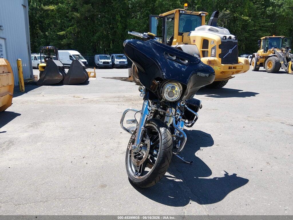 1HD1KRM12FB700054 2015 HARLEY-DAVIDSON FLHXS photo no. 5