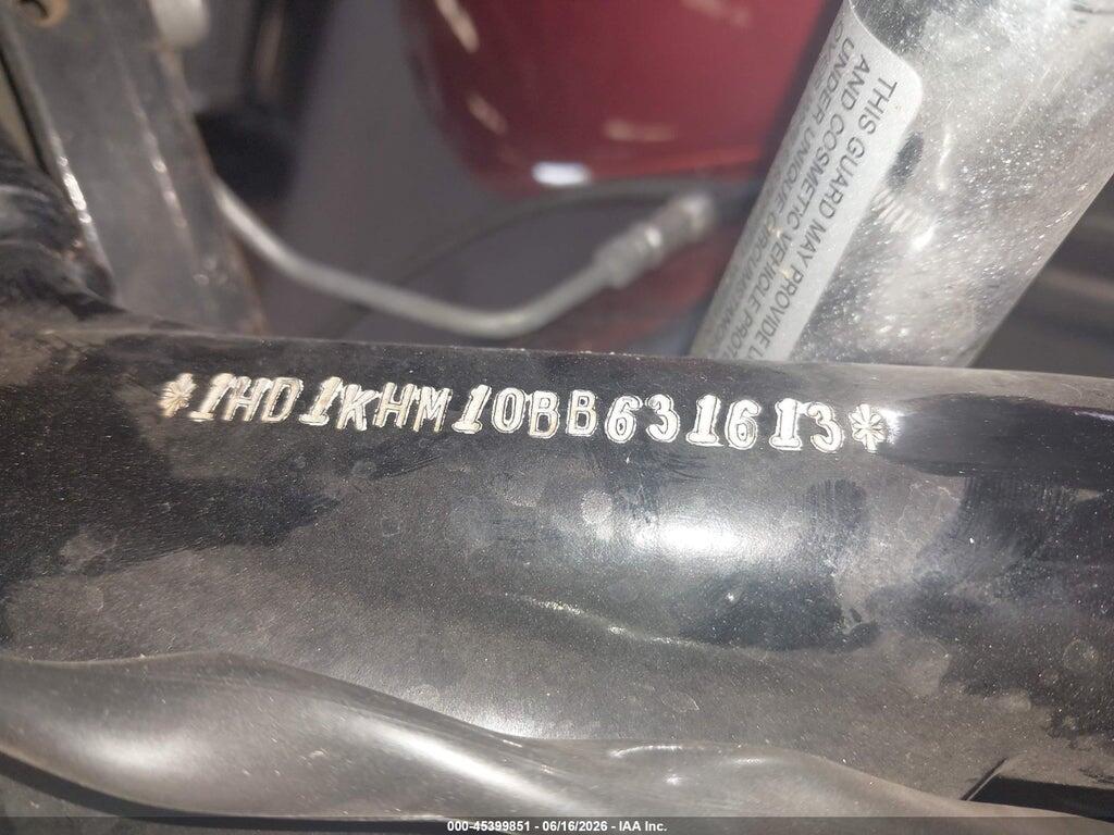 1HD1KHM10BB631613 2011 HARLEY-DAVIDSON FLTRX photo no. 10