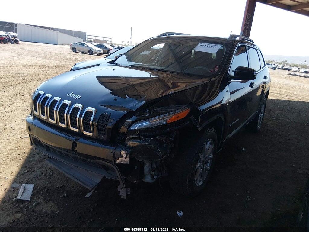 1C4PJLCB4JD536941 2018 JEEP CHEROKEE photo no. 2