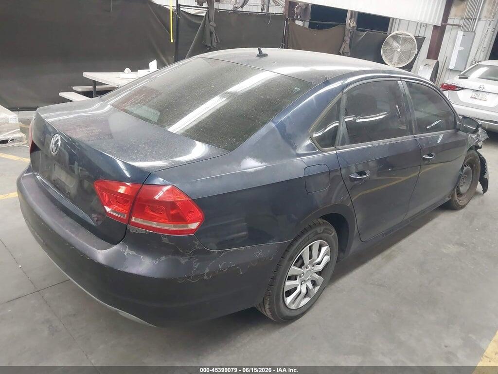 1VWAP7A3XDC078045 2013 VOLKSWAGEN PASSAT photo no. 4