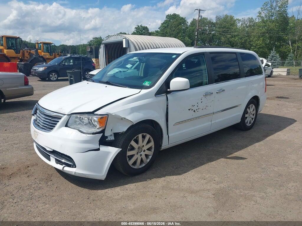 2C4RC1BG7GR121638 2016 CHRYSLER TOWN & COUNTRY photo no. 2