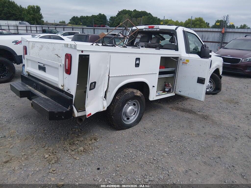 1FTBF2A66NEG43632 2022 FORD F-250 photo no. 4