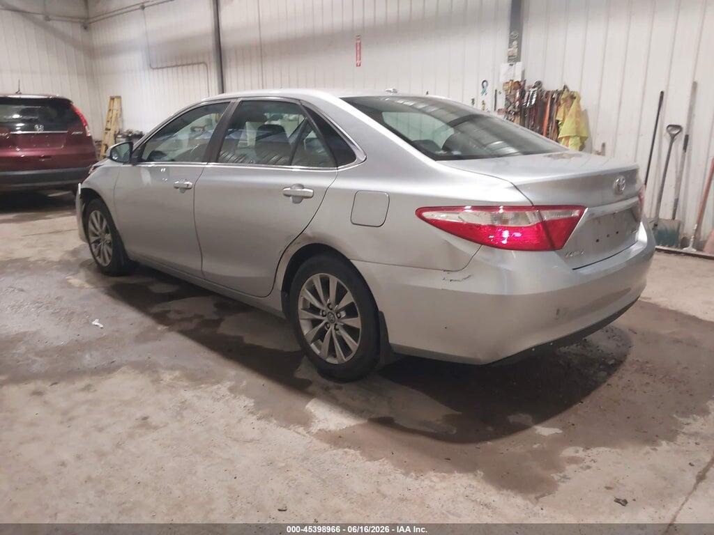 4T4BF1FK1GR573385 2016 TOYOTA CAMRY photo no. 3