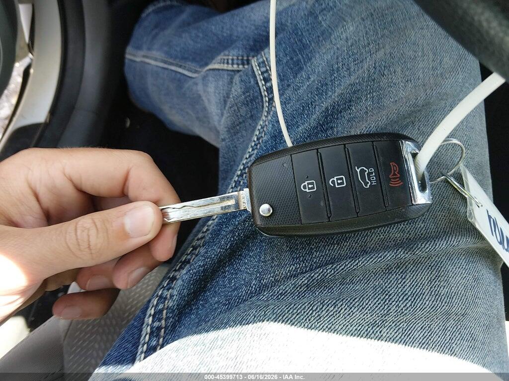 KNDPMCAC5H7159175 2017 KIA SPORTAGE photo no. 11