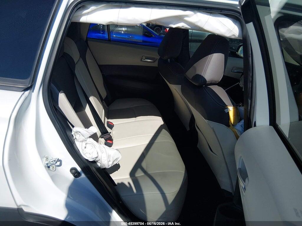 7MUDAABG8NV010543 2022 TOYOTA COROLLA CROSS photo no. 8