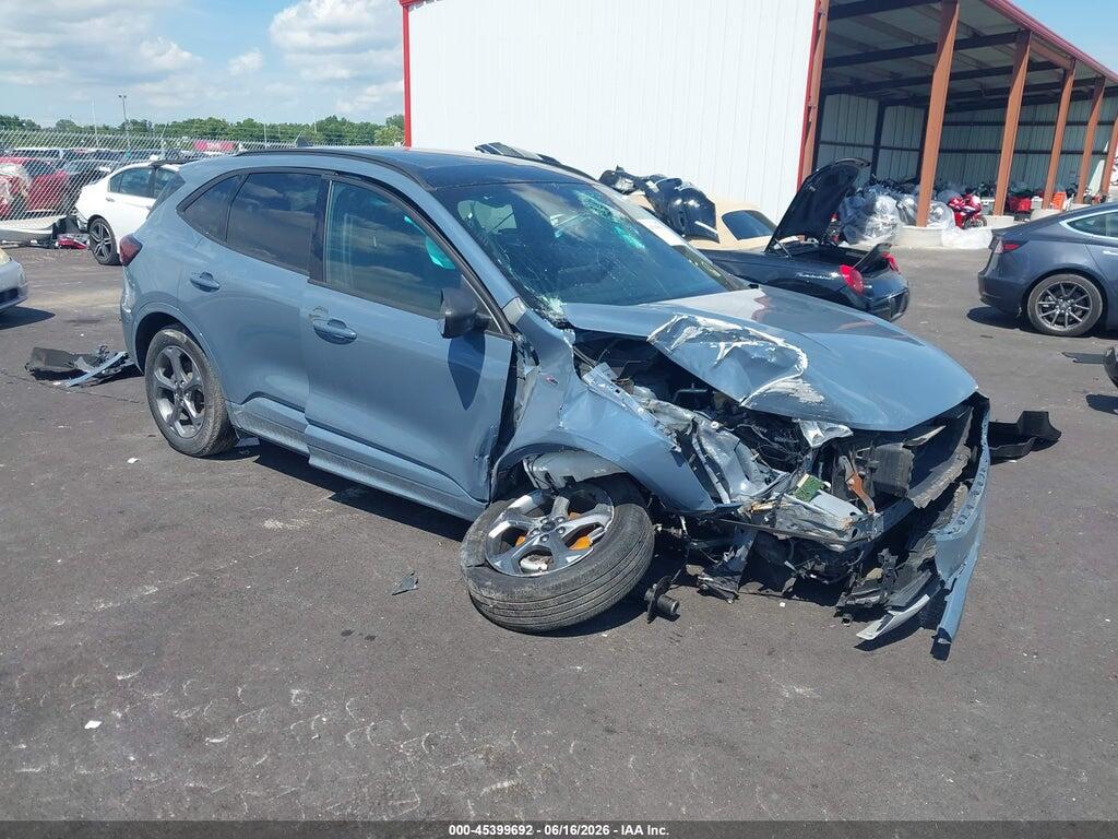 1FMCU9MNXPUB46853 2023 FORD ESCAPE photo no. 1