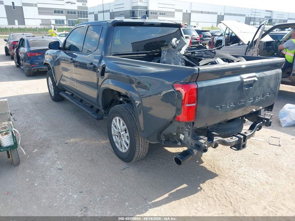 3TYKD5HN5RT015814 2024 TOYOTA TACOMA photo no. 3